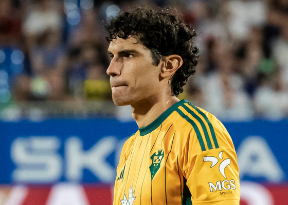 Sorpresa con Jesús Vallejo