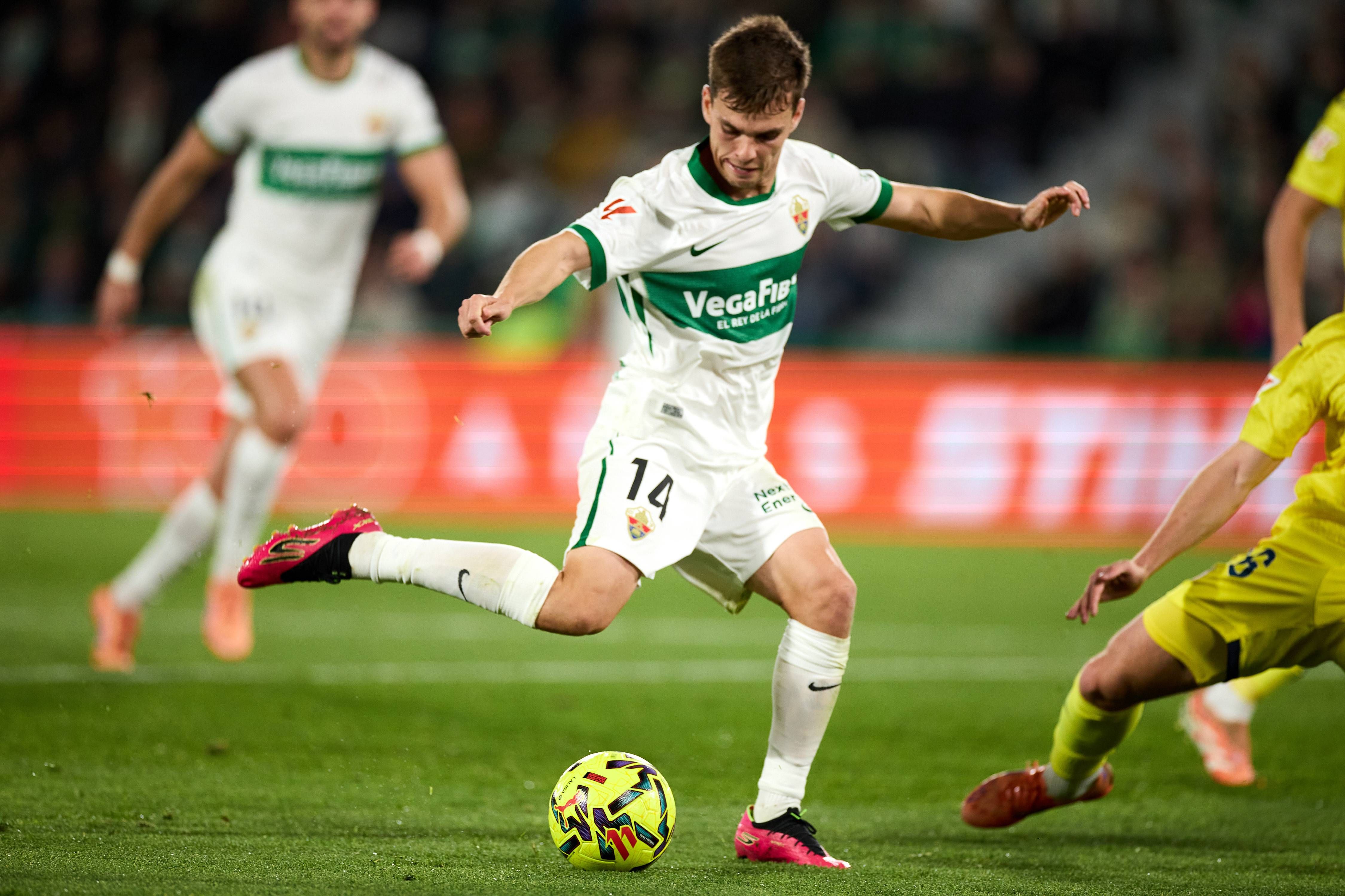 El Elche apuesta fuerte por Febas