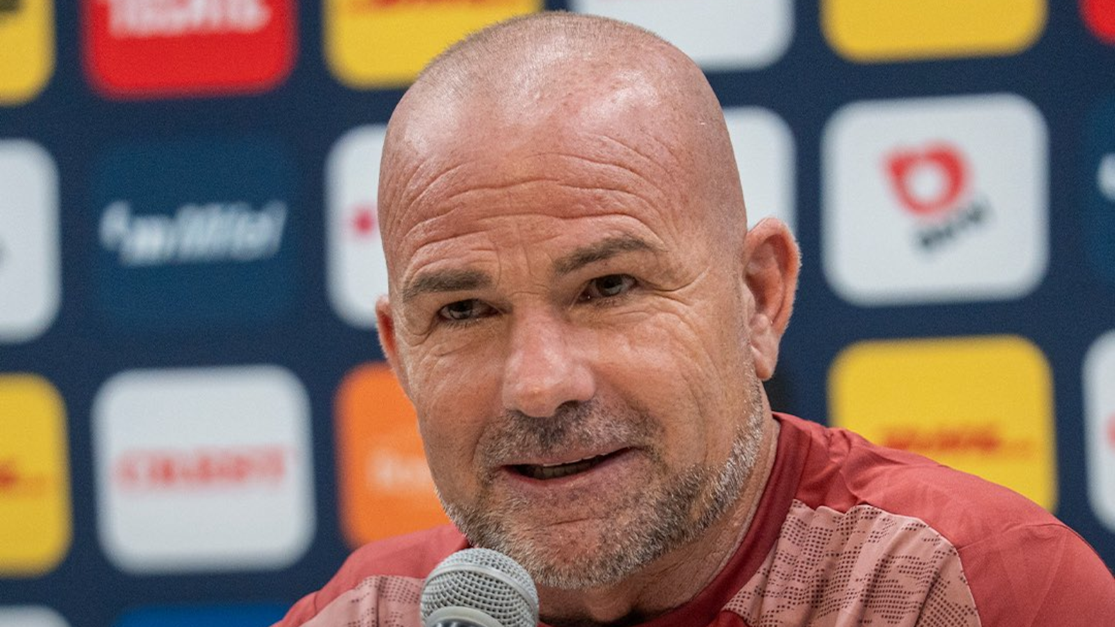 Mazazo confirmado para Paco López