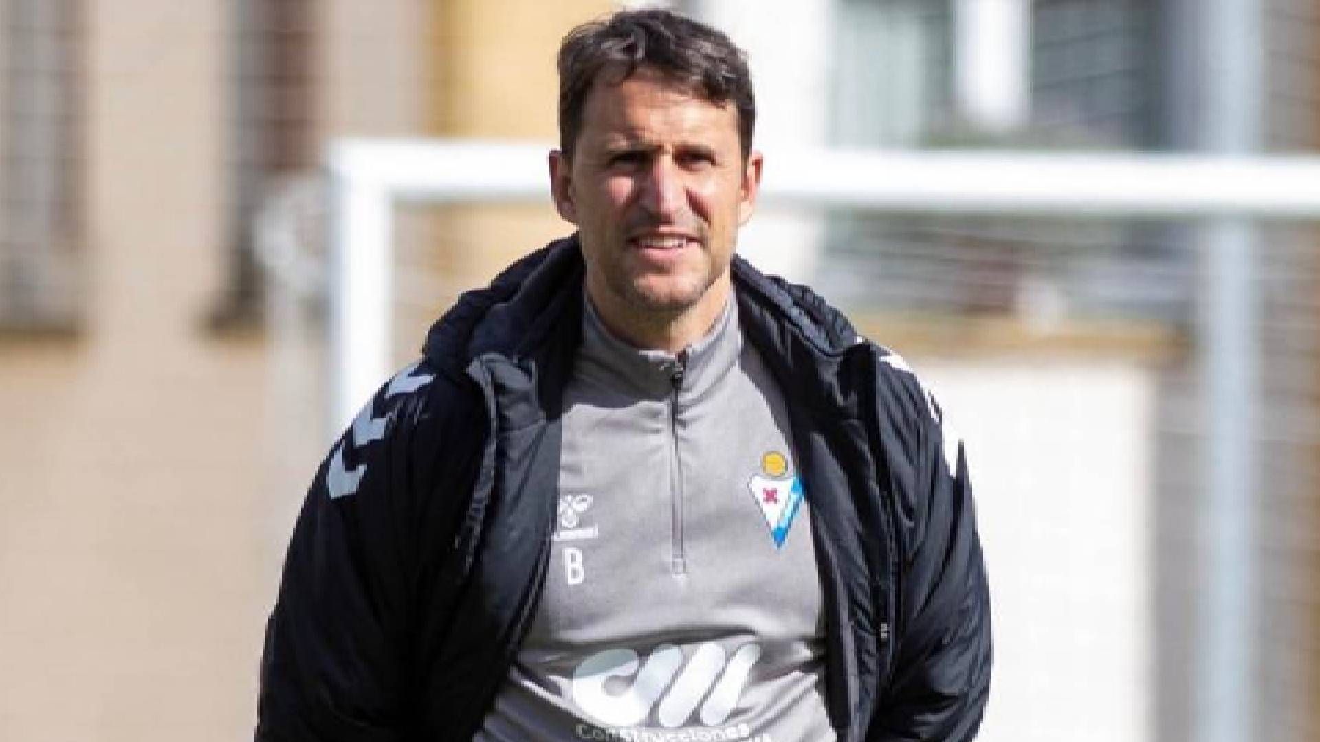 Beñat San José retrata a Etxebarria