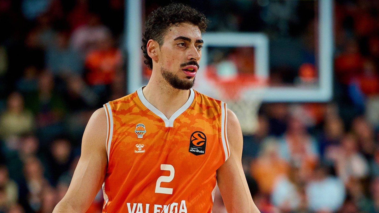 Josep Puerto defiende la esencia del Valencia Basket ante el imperio del Roig Arena