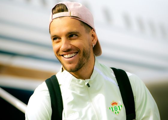 La convocatoria retro del Betis para visitar a Osasuna: la alegría es Lo Celso, Bakambu es la novedad y la sorpresa la pone con Pablo García 