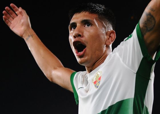 Resumen Segunda división: el Elche arranca a costa del Córdoba
