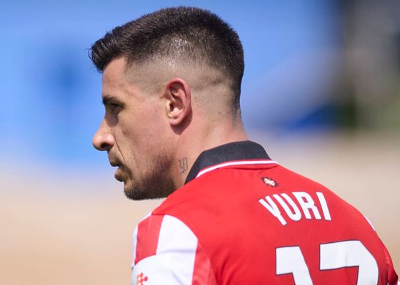 Yuri Berchiche, sobre los pitos en San Mamés: "Si hubiéramos estado en otro equipo, como el Sevilla o el Valencia, nos habrían pitado muchísimo antes"