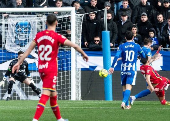 Alavés 0-2 Getafe: Victoria azulona que aprieta más si cabe la lucha por la permanencia 