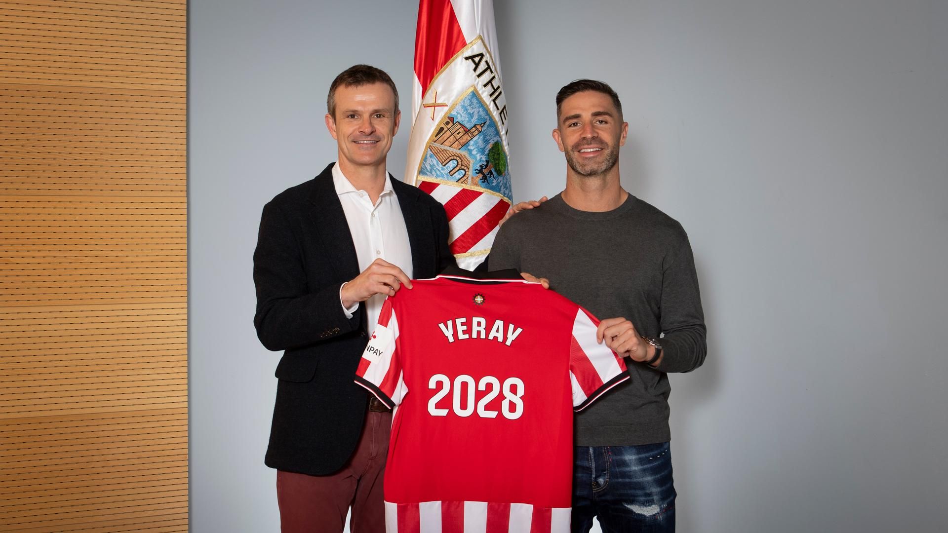 Yeray Álvarez renueva con el Athletic Club hasta 2028