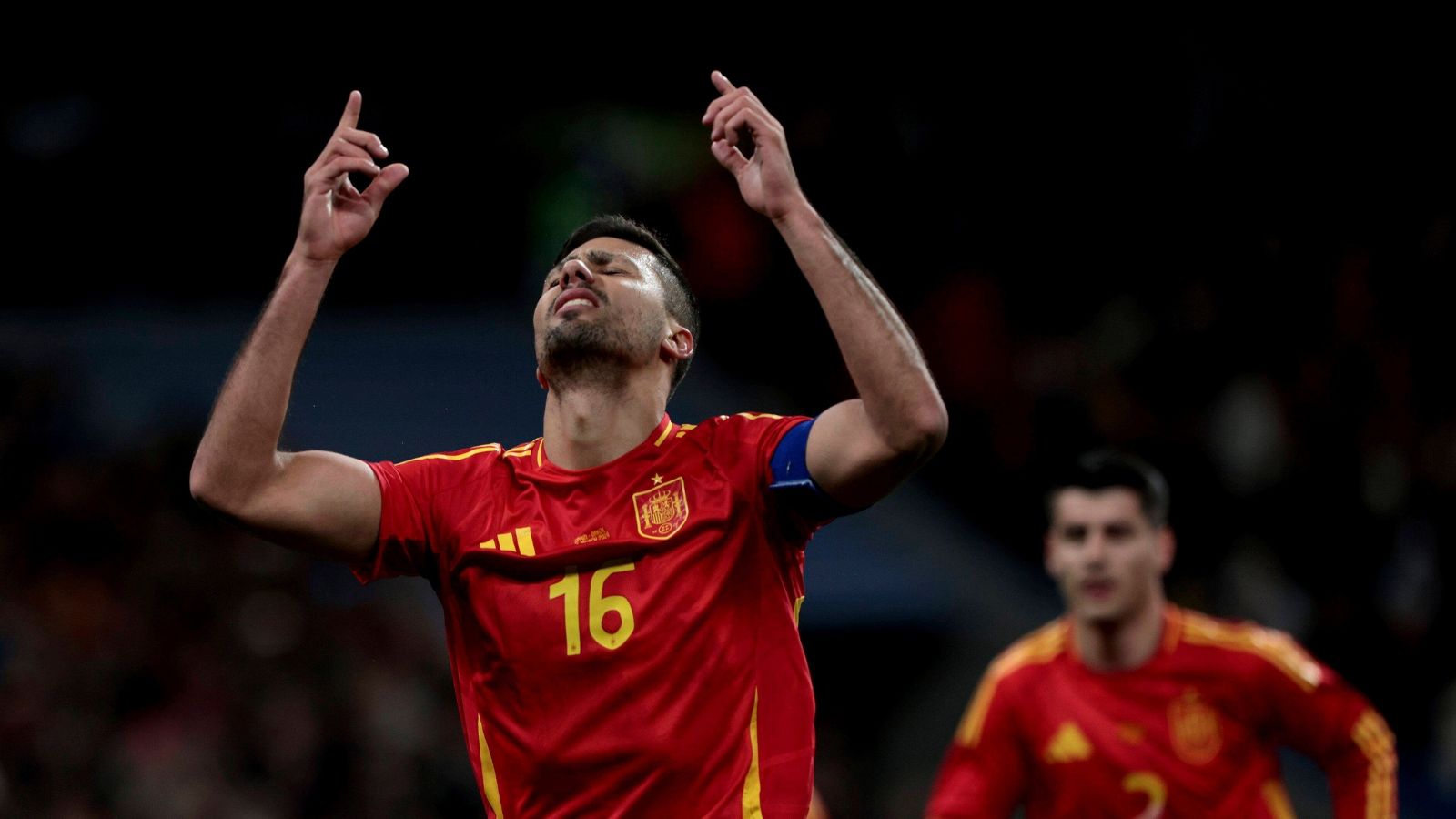 El seleccionador español confirma que Rodri está en condiciones para enfrentar a Italia.