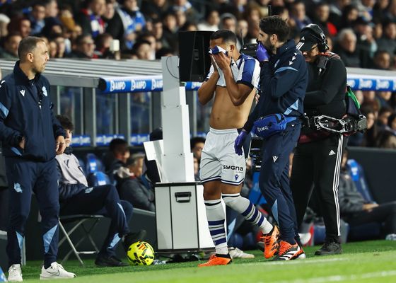 Nueva lesión de Yangel Herrera: el parte médico de la Real Sociedad