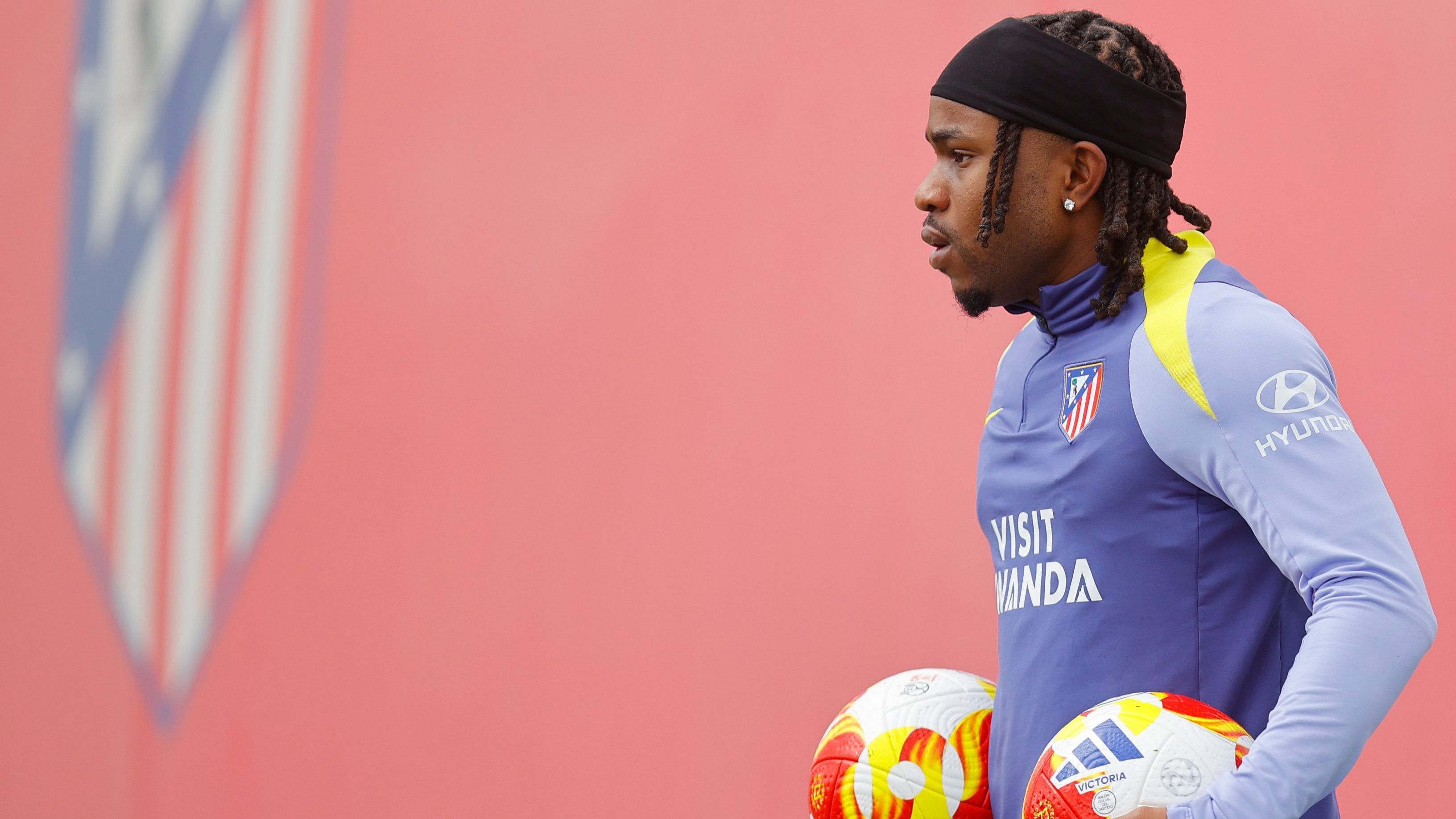 Simeone define su once contra el Betis con Lookman como gran novedad