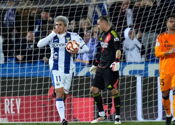 El Celta aprieta por Juan Cruz: las cifras de su oferta