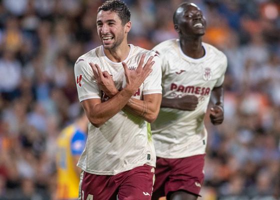 Valencia 0-2 Villarreal: Gerard Moreno castiga y el derbi enciende las alarmas en Mestalla