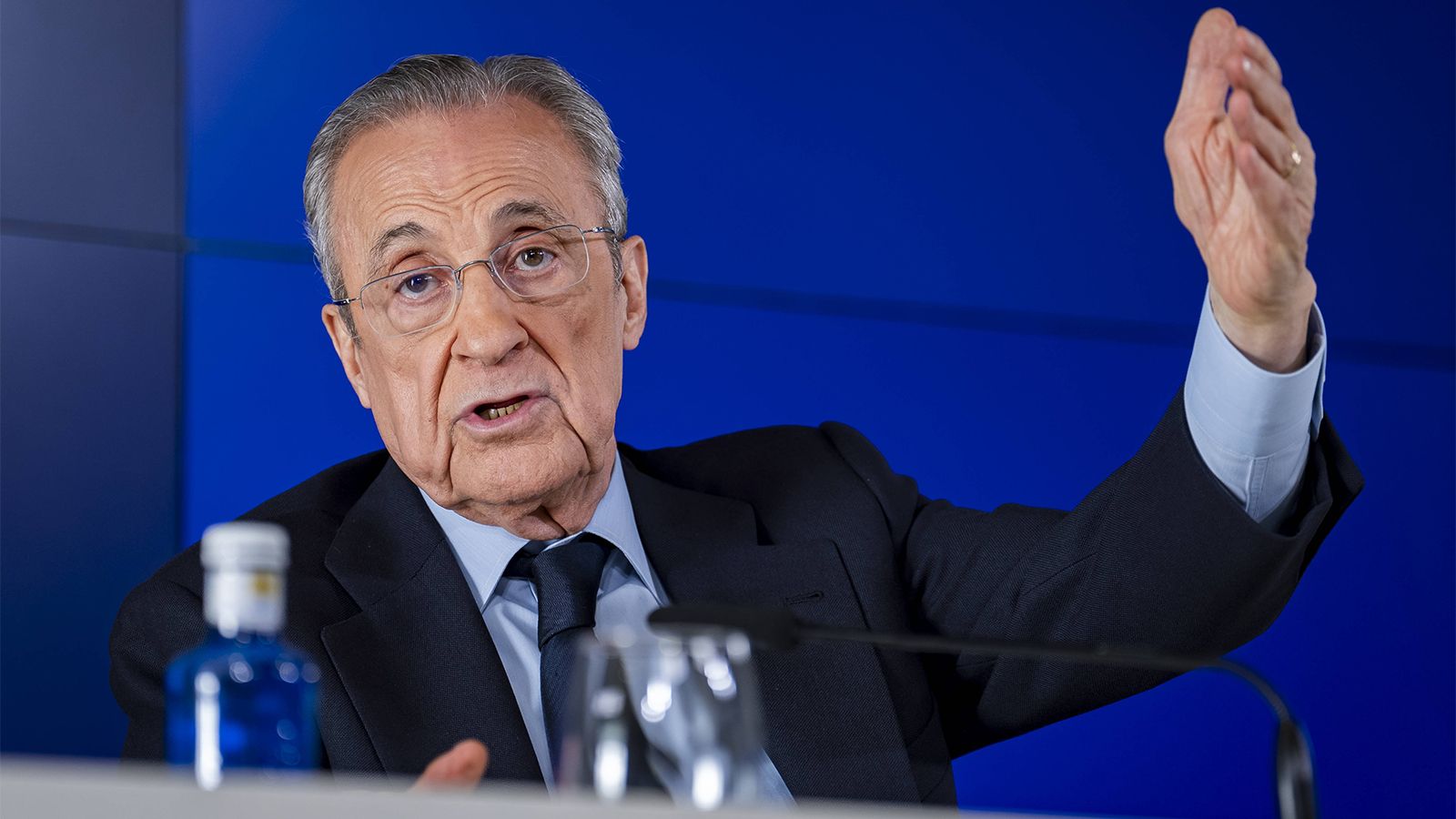 Florentino contraataca: "Este año nos han quitado entre 16 y 18 puntos de forma descarada"