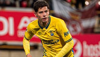 Estanis Pedrola ya lo deja claro: "Me gustaría quedarme en Las Palmas"