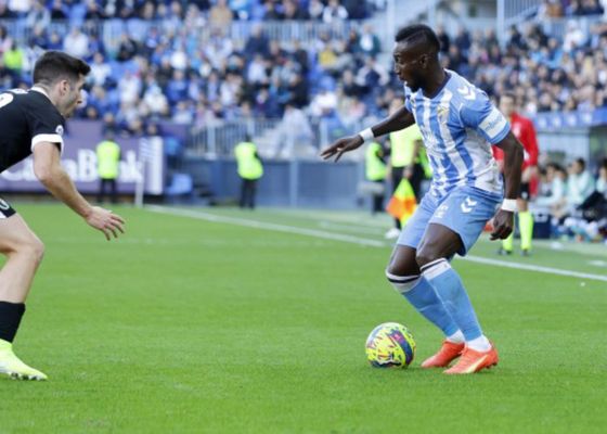 Málaga 1-1 Burgos: Un punto para seguir coqueteando con el descenso