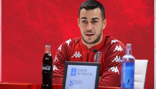 Joselu promete "guerra" y advierte a sus homólogos