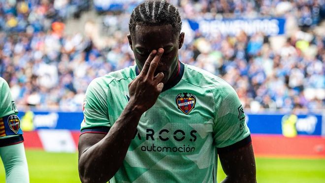 Etta Eyong, el motor ofensivo del Levante: líder en goles, asistencias y remates