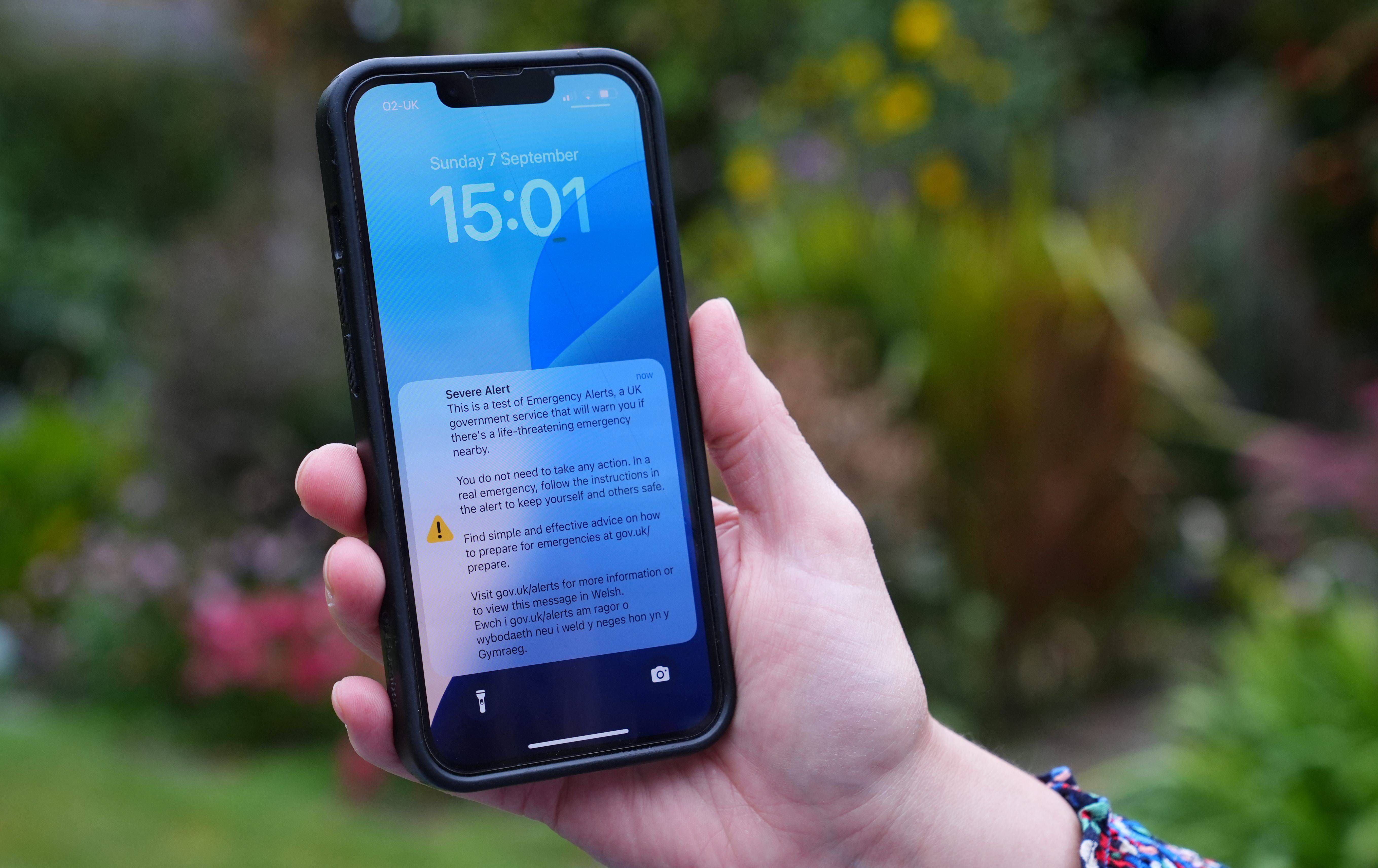 El simple paso que debes hacer de forma habitual para proteger tu privacidad en internet 