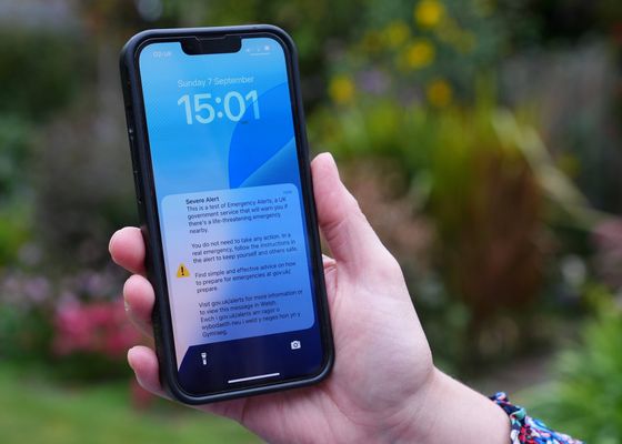 El simple paso que debes hacer de forma habitual para proteger tu privacidad en internet 