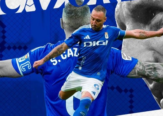 Oficial: Santi Cazorla renueva con el Oviedo hasta 2026