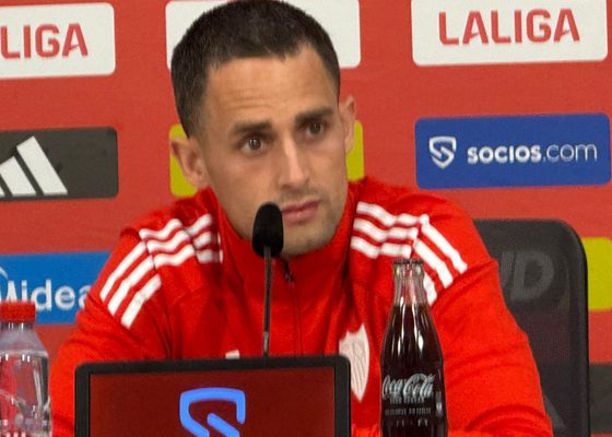 Januzaj, sobre si seguirá en verano, su deuda con el Sevilla y el motivo de las críticas: "Estaría muerto"
