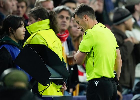 La FIFA estudia ampliar el uso del VAR en el Mundial 2026 con grandes novedades