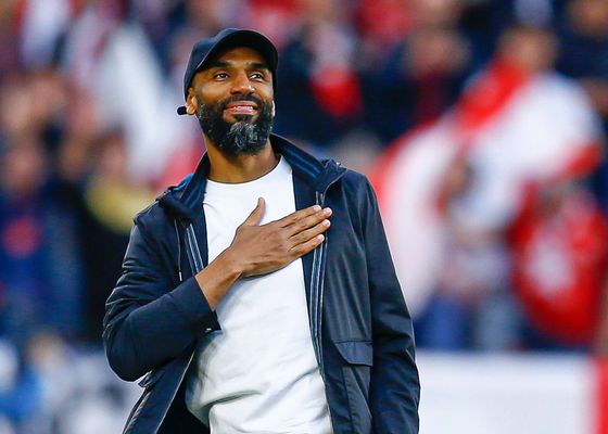 El último baile de Kanouté con el Sevilla FC 