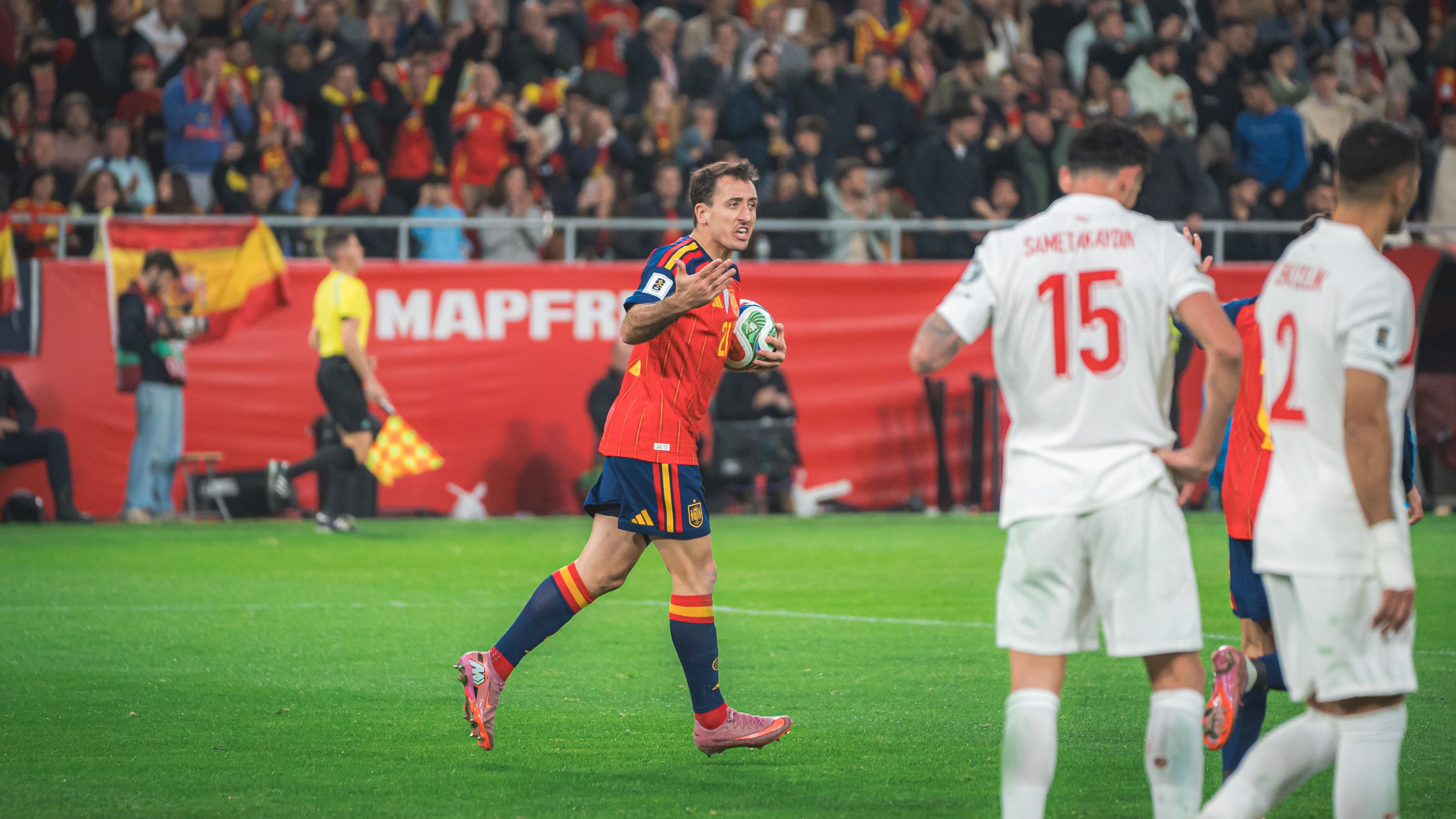 España 2-2 Turquía: La Selección se congela en una fría Cartuja