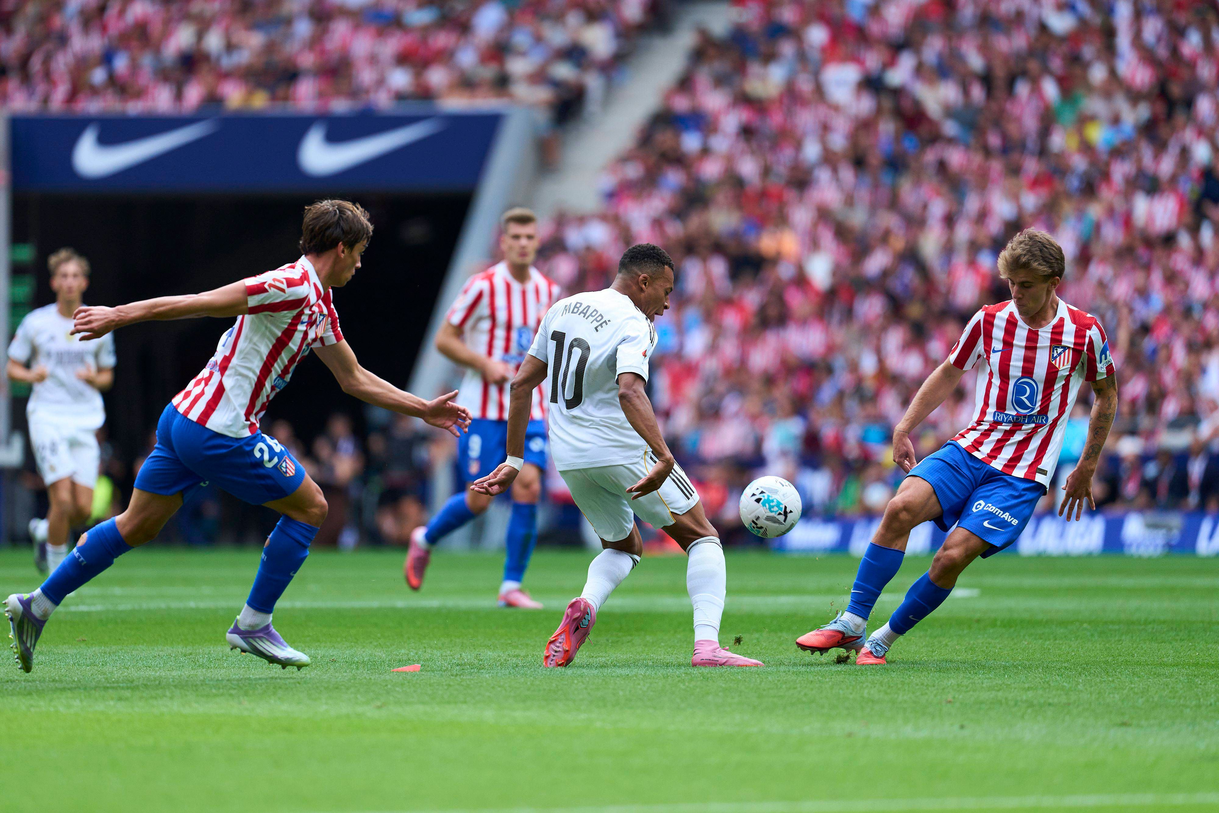 Copa del Rey 2025/26 | Horario, canal y dónde ver hoy en TV y online los partidos de los dieciseisavos de final de la Copa: Real Madrid, Barcelona, Sevilla, Real Betis...