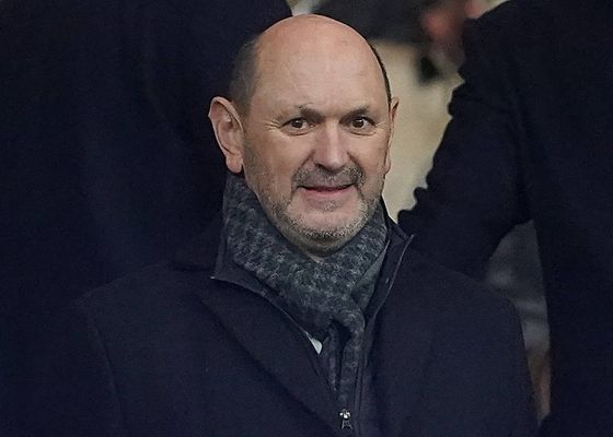 Louzán apuesta por la revolución del arbitraje español