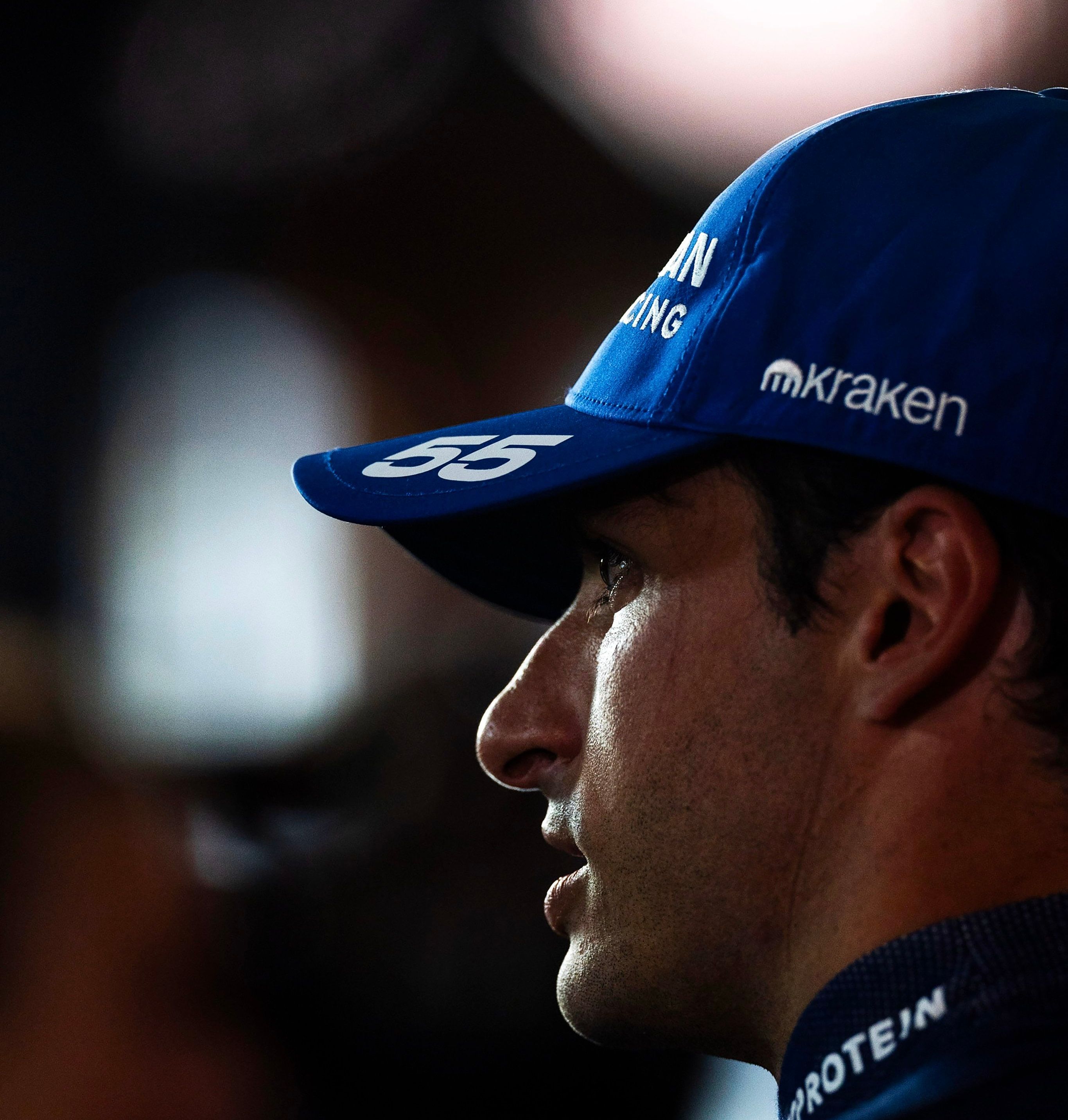 Carlos Sainz va a la guerra en Losail