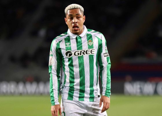 Filtran un momento de locura de Vitor Roque cuando estaba en el Betis: "Arrogante, puta..."