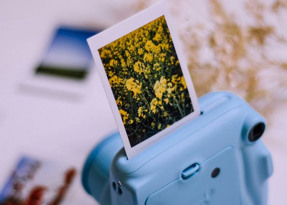 Recoge todos los grandes momentos del verano con esta increíble cámara instantánea de Amazon