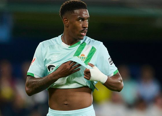 Pellegrini confirma la situación de Junior en el Betis con una decisión significativa