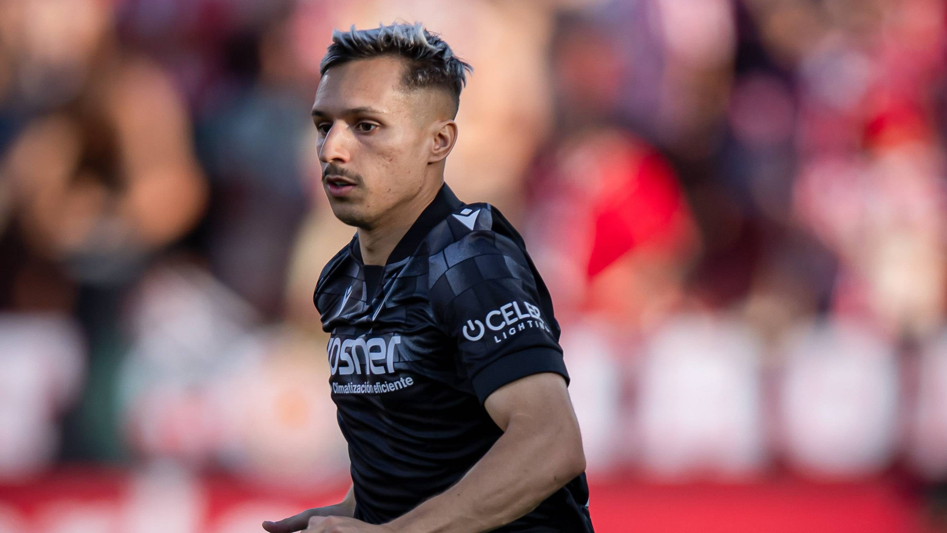 Problema para Bryan Zaragoza