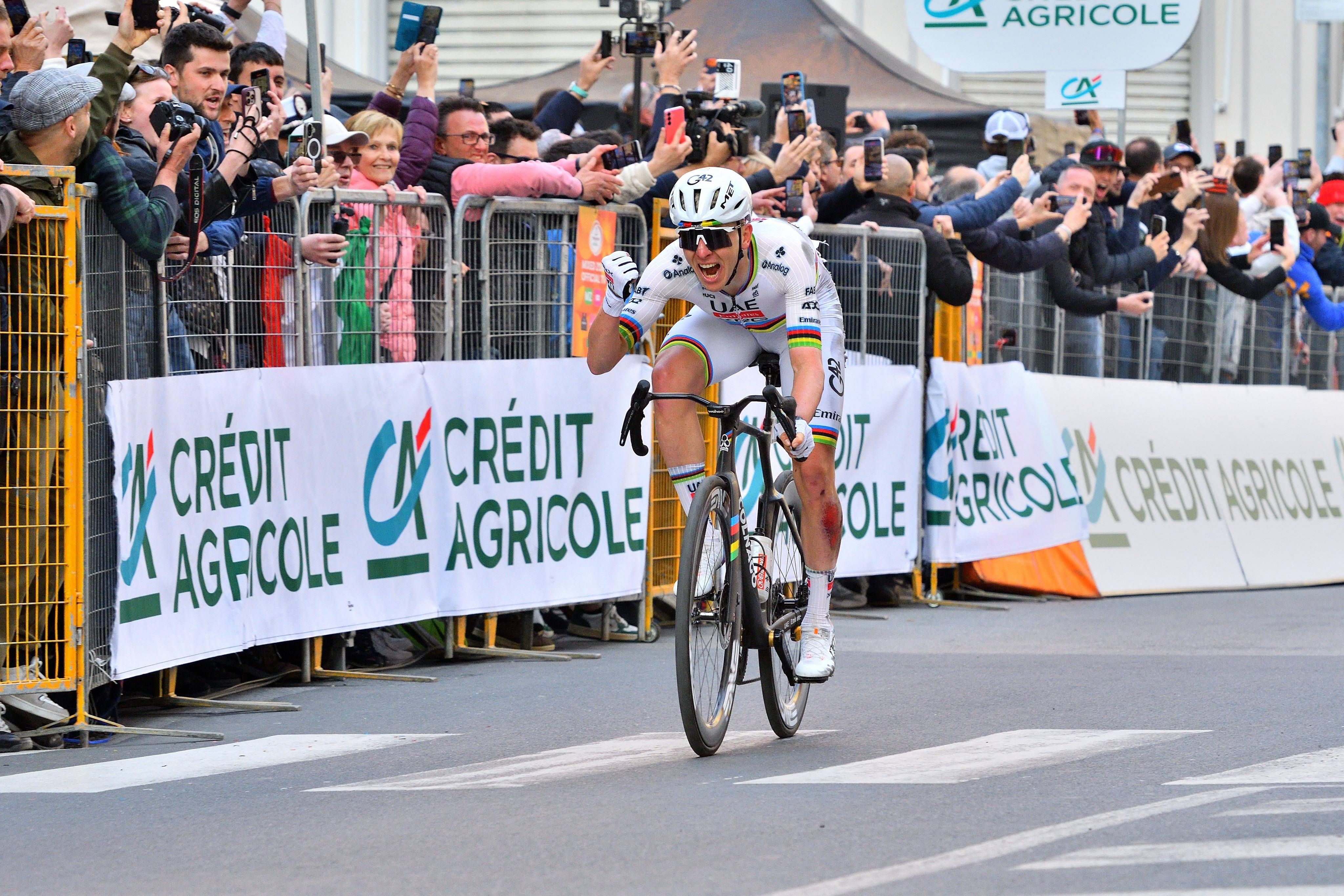 Pogacar ganó la Milán-San Remo sin saber que su bici estaba rota