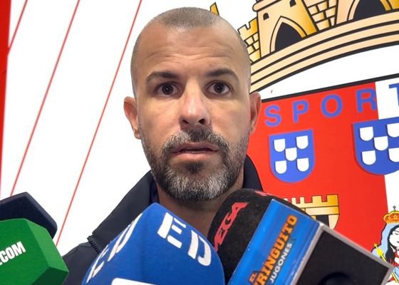 Manu Fajardo: "El bético está en su derecho de exigirle al equipo, es bonito soñar con cotas altas"