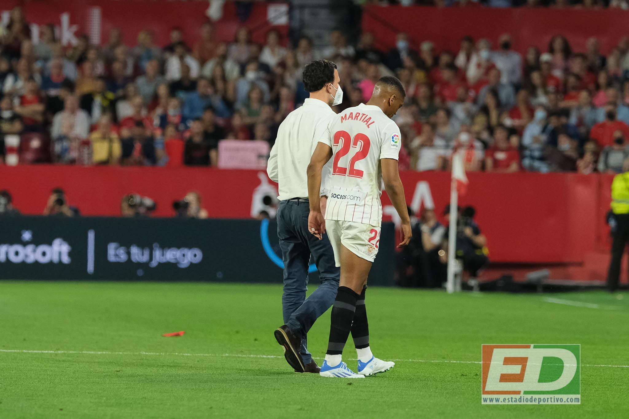 Lopetegui gana el pulso con los médicos por la plaga de lesiones en el Sevilla