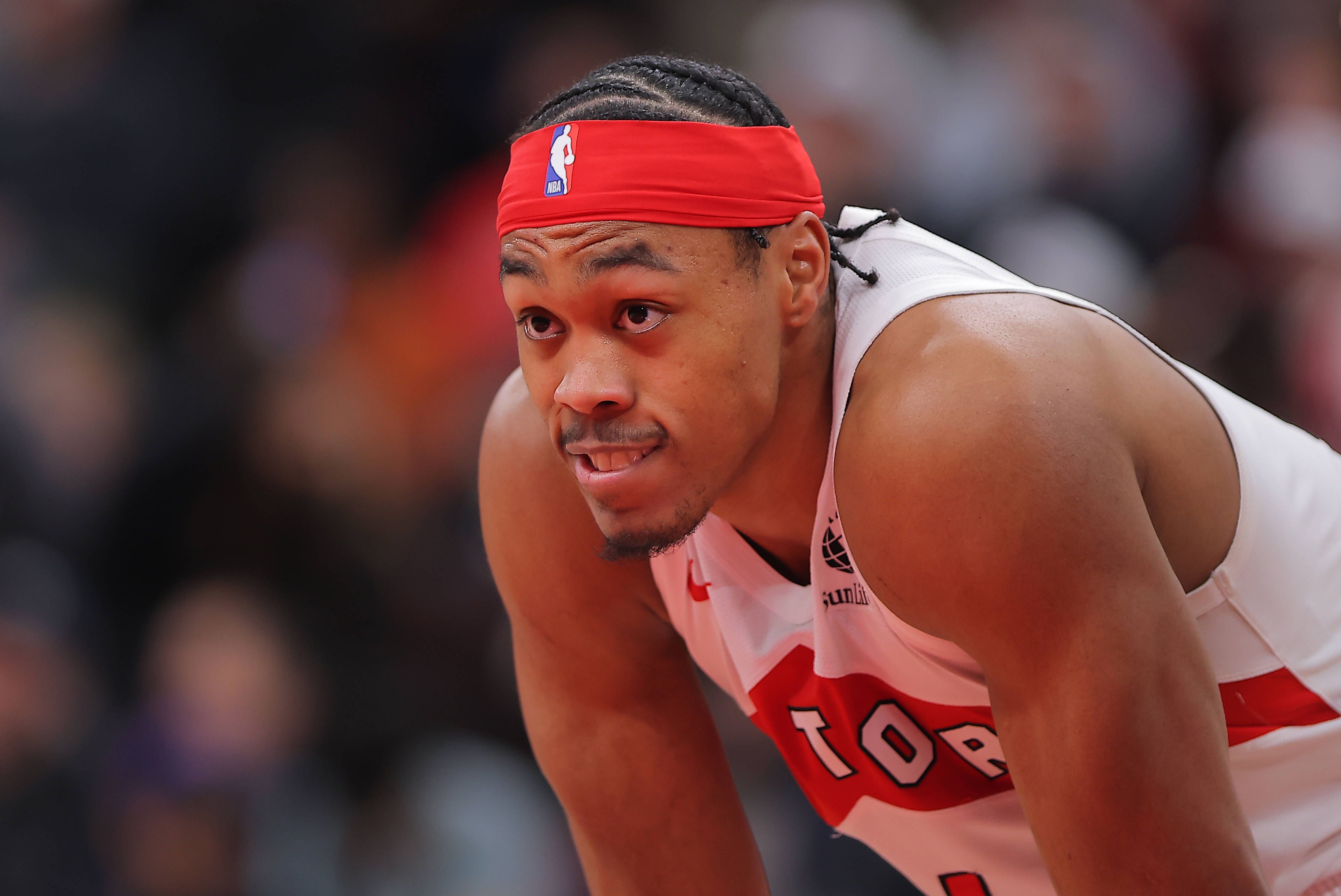 Barnes lidera una paliza histórica de Toronto y marca la noche de NBA