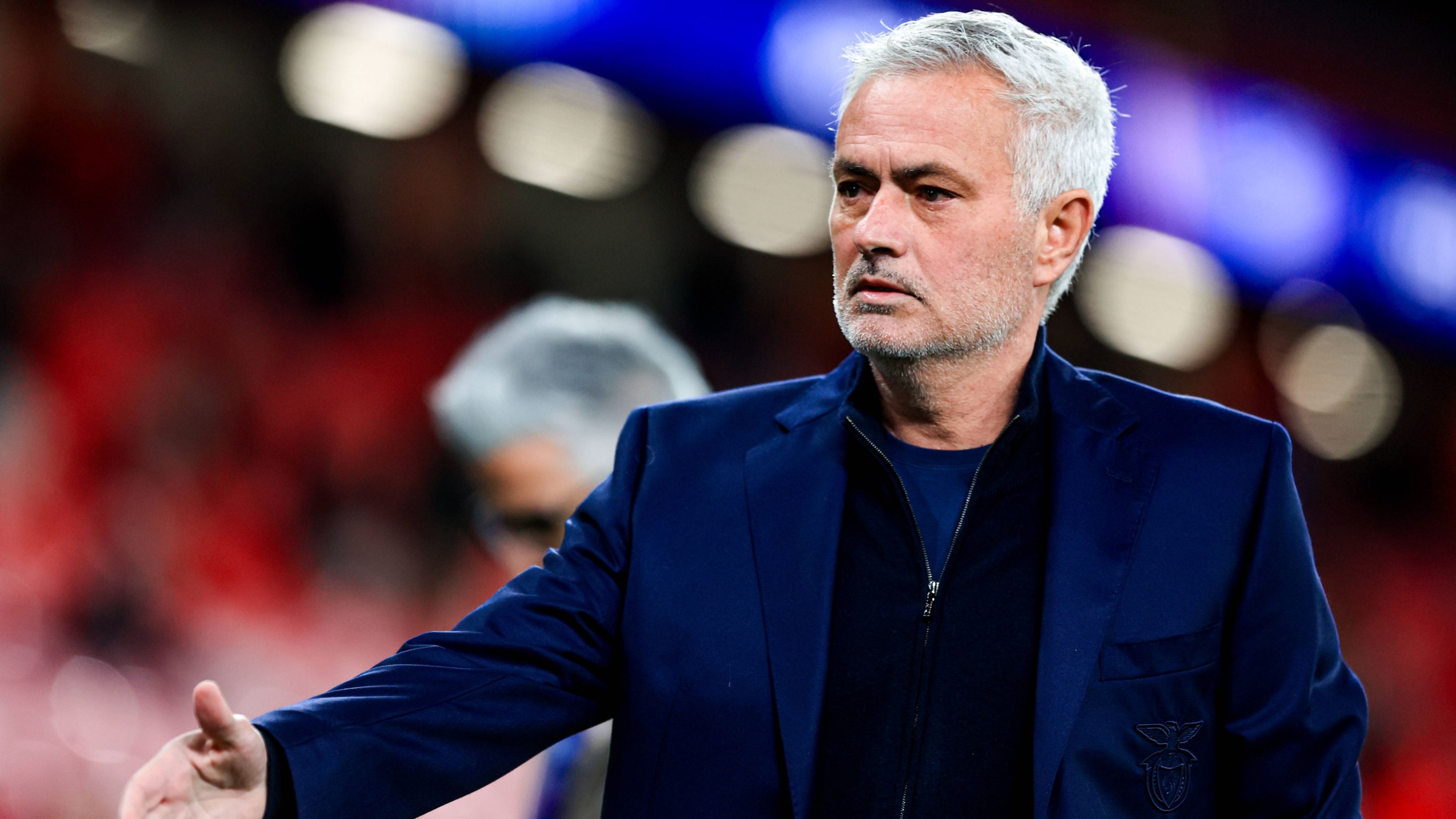 Florentino Pérez y Mourinho avanzan entre bambalinas para llegar a un acuerdo: el Real Madrid cerca de tener nuevo entrenador 