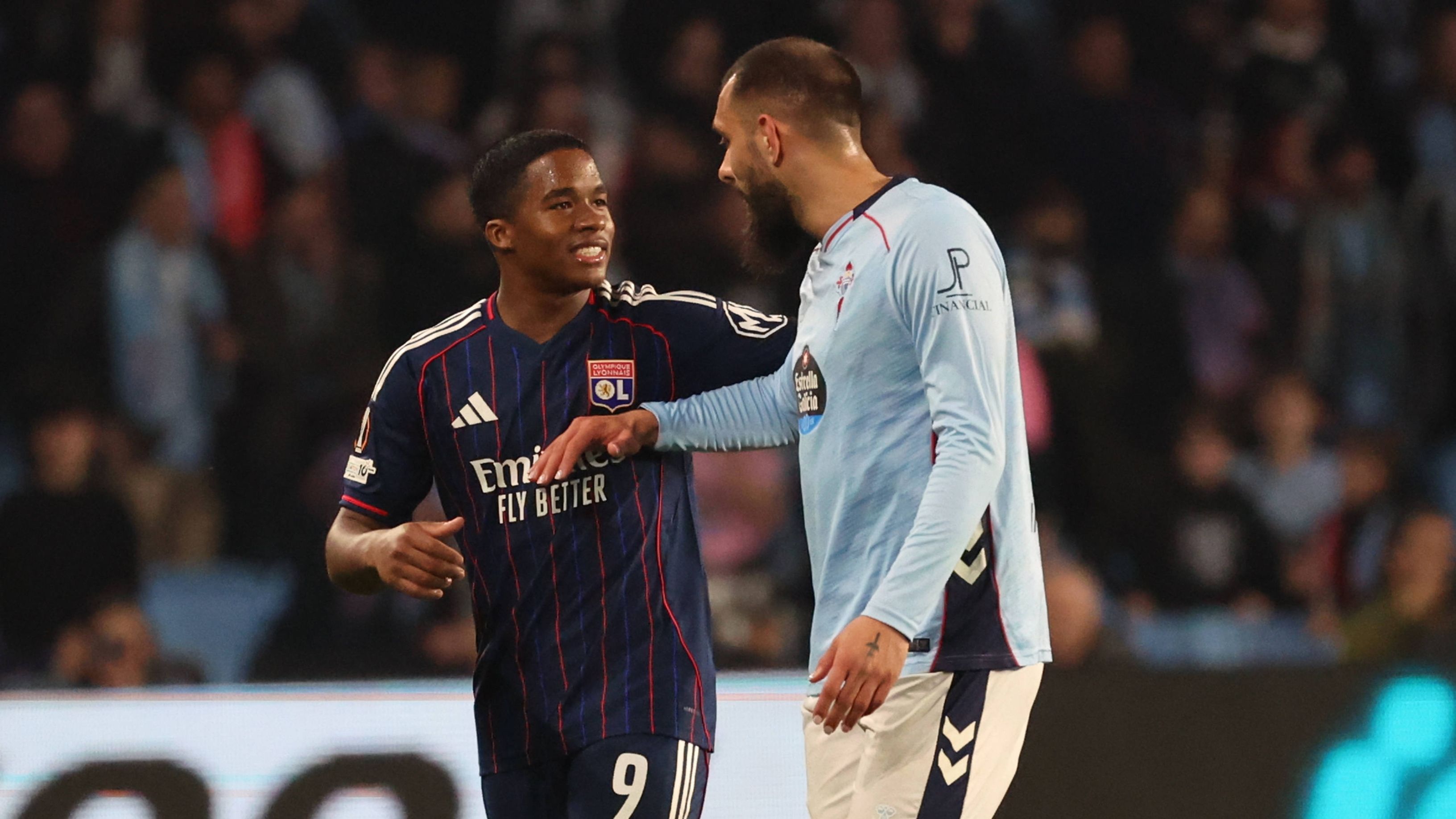 Celta 1-1 Lyon: Borja Iglesias y Radu ponen en bandeja el empate de Endrick