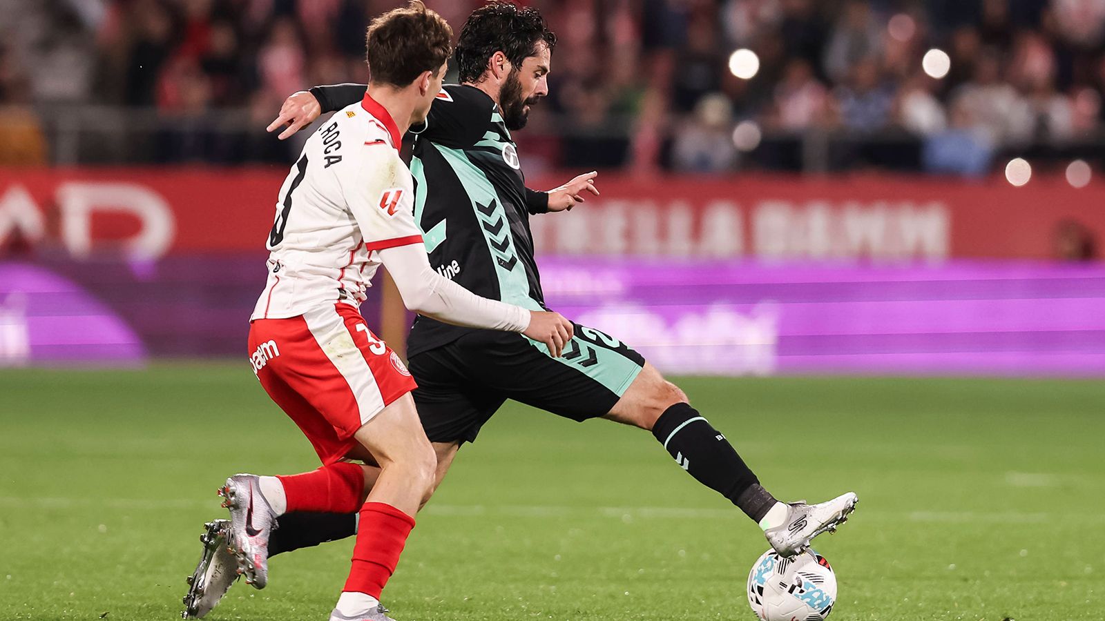 Isco, feliz por su regreso y la victoria, pero sincero: "Duele mucho y no nos lo podemos permitir"