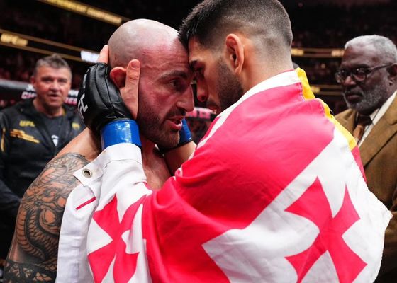 Volkanovski alza la voz y apunta a Ilia Topuria