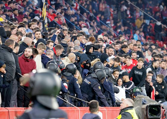 Biris Norte anuncia una huelga de animación en el Ramón Sánchez-Pizjuán: "Esta será la primera medida"