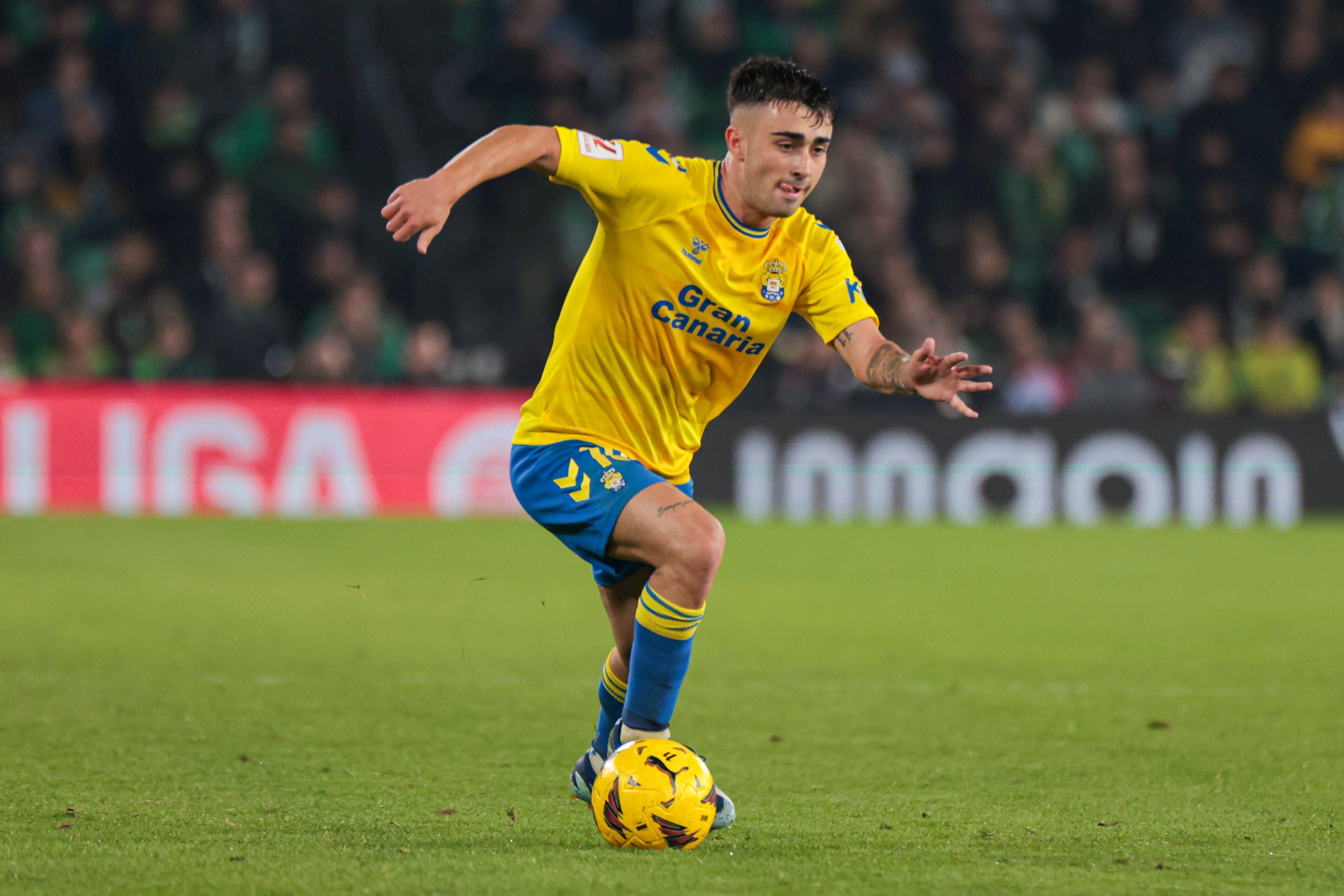 Alberto Moleiro no estará disponible para el partido entre Las Palmas y el Espanyol