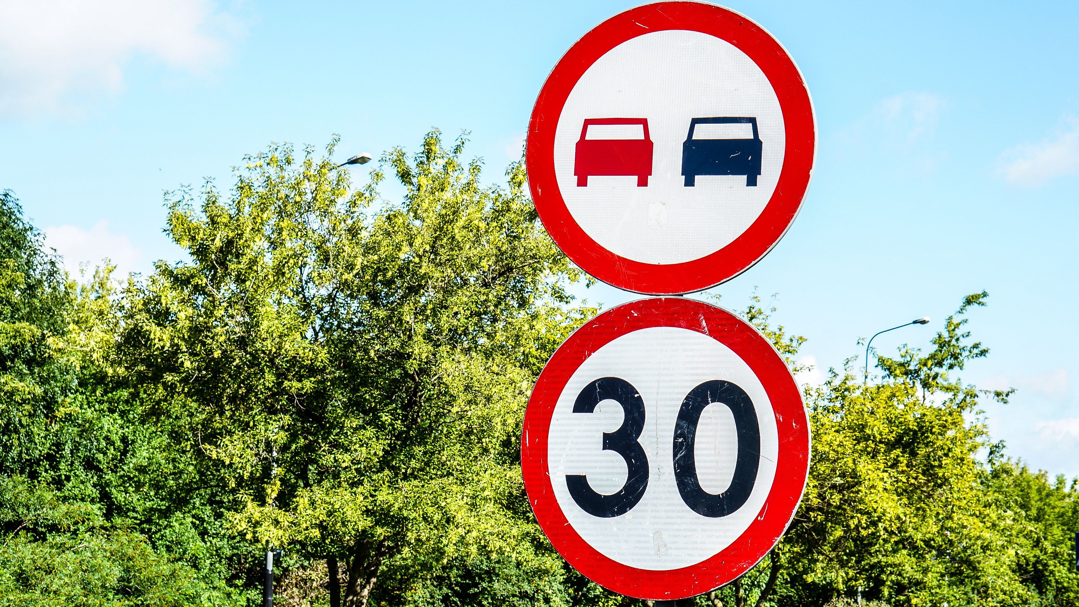 Los nuevos límites de velocidad de la DGT