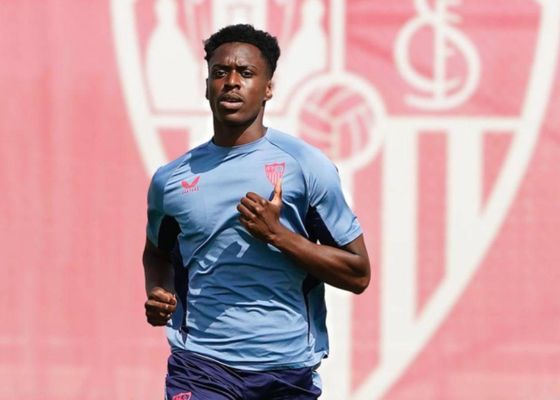 Caparrós pierde también a Sambi Lokonga: cuarta lesión en los isquiotibiales desde que llegó al Sevilla