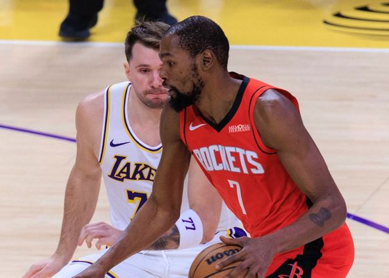 Kevin Durant se alía a la fuerza con LeBron James y abre la puerta a Luka Doncic