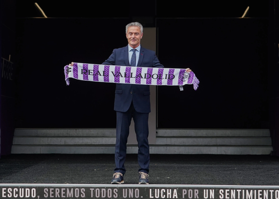 Fran Escribá confiesa las conversaciones con Víctor Orta para llegar al Real Valladolid: "Me ilusionaba venir"