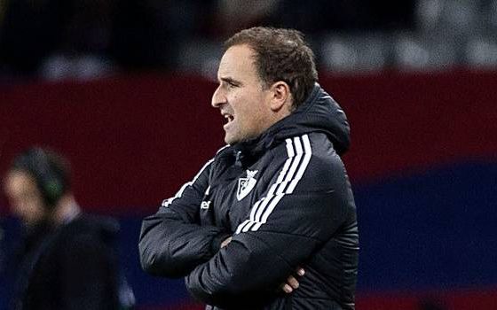 Jagoba Arrasate no se muerde la lengua con la expulsión de Unai García ante el Barça