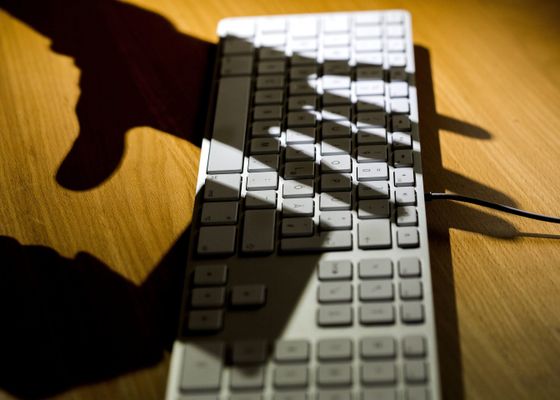 La suplantación de identidad que te puede dejar sin nómina